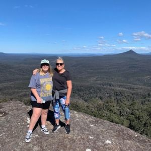 Meet your Posher, Caroline